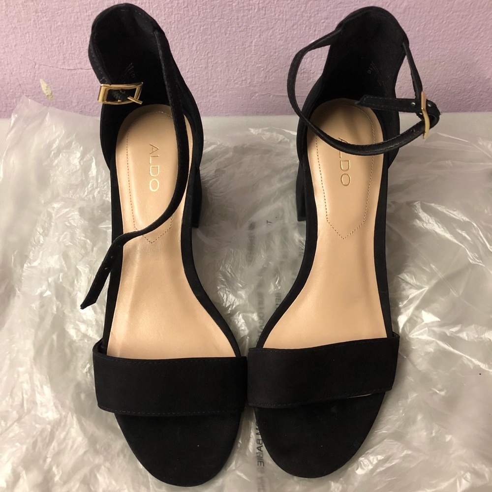 ❌SOLD❌ ALDO Block Heel Sandals Size 5 - Picture 1 of 5